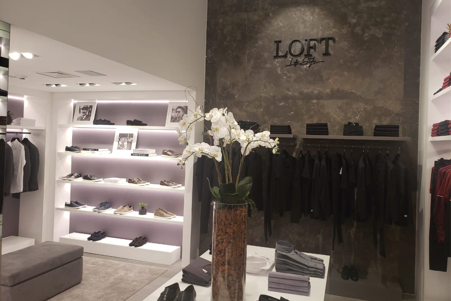 Loja Loft pela Elo Mobiliários